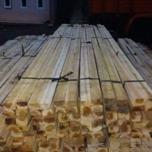 Kayu Kaso 5×7 4 Meter Batangan